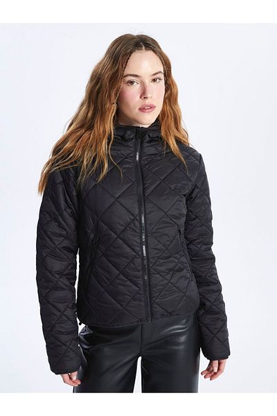 LC Waikiki Palton matlasat negru pentru femei