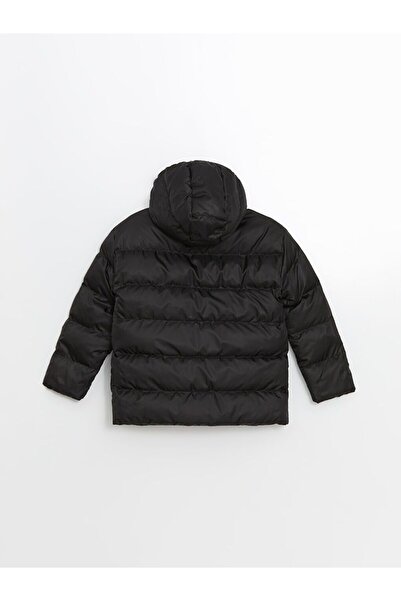 LC Waikiki Μαύρο αγορίστικο πουπουλένιο μπουφάν με κουκούλα