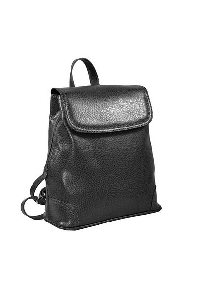 Magazinul de genti Women's backpack made of soft natural leather, model 097, Matte black