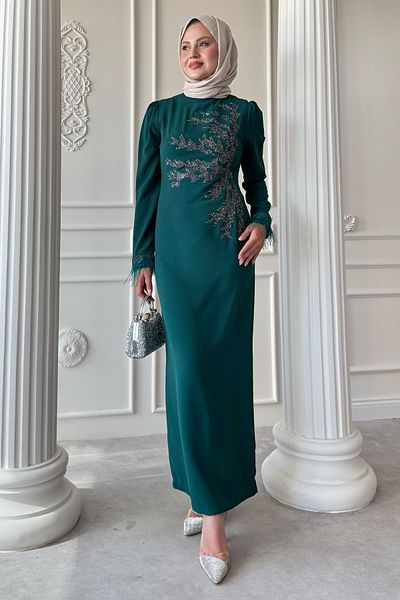 InStyle Βραδινό φόρεμα με πέτρινο γιακά με πουπουλένιο μανίκι σμαραγδί πράσινο
