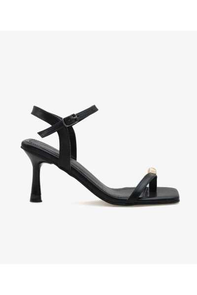 BAYRAMOĞLU KUNDURA صنادل BYK فليب فلوب بكعب ذهبي