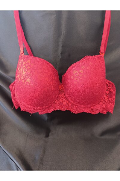 Butik Desteksiz Dantelli Kırmızı Renk Sütyen