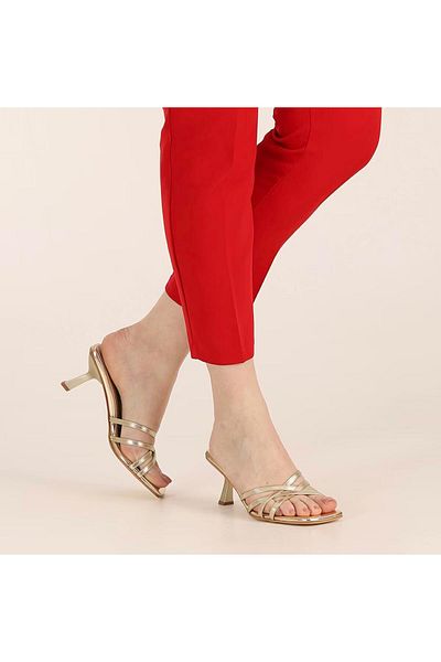 BAYRAMOĞLU KUNDURA Byk Cross Tape Heel Slippers