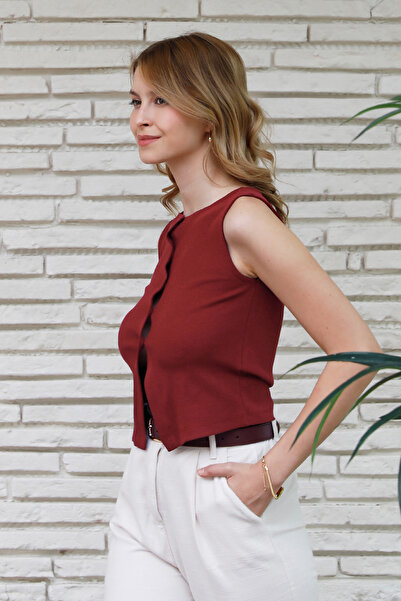 Fulla Moda Buttoned Wide Collar Blouse