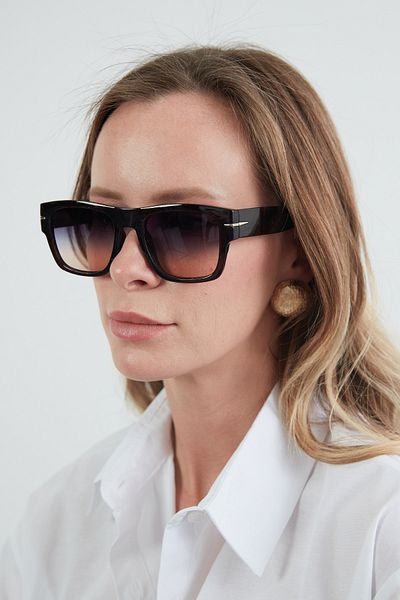 Fulla Moda Rectangular Frame Metal Accessory Sunglasses