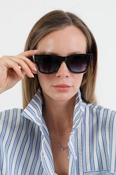 Fulla Moda Shiny Framed Sunglasses