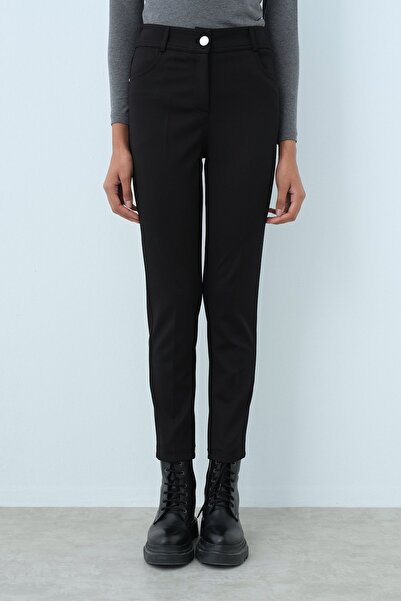 Nihan Basic Dar Paça Pantolon Siyah