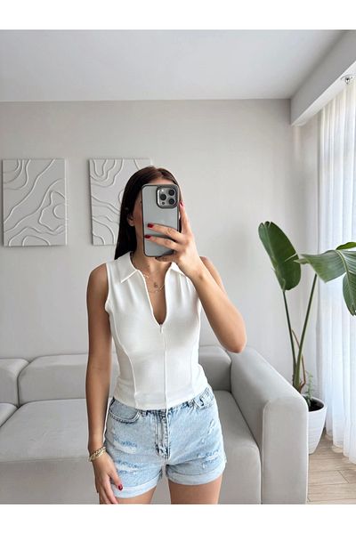 Zoom Butik Halter Polo Neck Zipper Crop - White