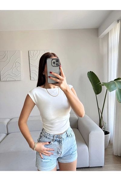 Zoom Butik Side Elastic Boat Neck Crop - White