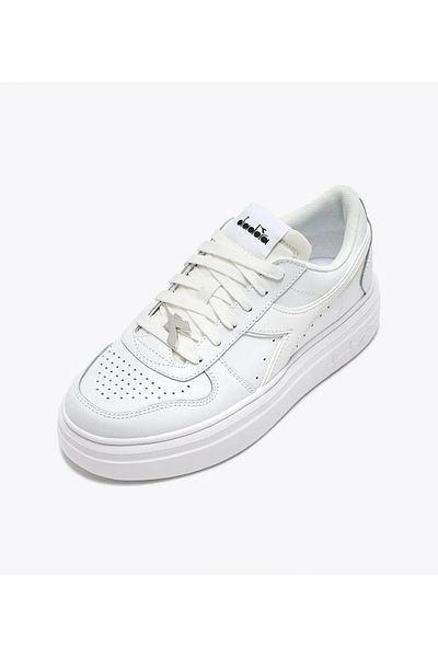Diadora Magic Bold Women's White Sports Shoes - 501.180364-C6180