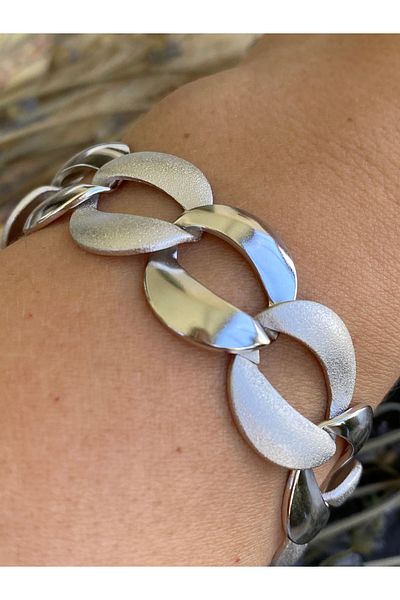 Lucios Golden Craftsmanship Matte Detail Chain ​​Model Bracelet (19 cm)