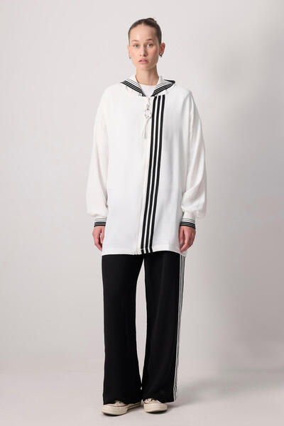 Touché Privé Striped Detail Knitted Tracksuit Set