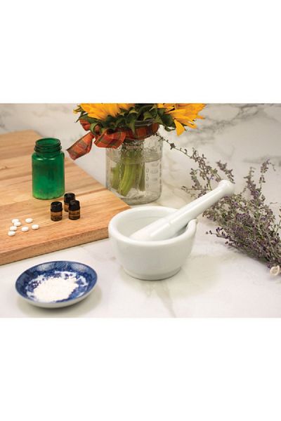 HIC Kitchen Dishwasher and Microwave Safe Porcelain Mortar and Pestle with Pour Spout White