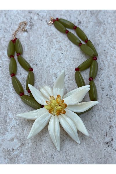 luxyansımalar Zra Big Flower Detailed Green Necklace