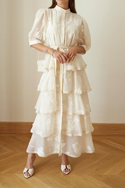 Suziş TAŞ RENGİ İŞLEMELİ KAT KAT KUŞAKLI ELBİSE M38665