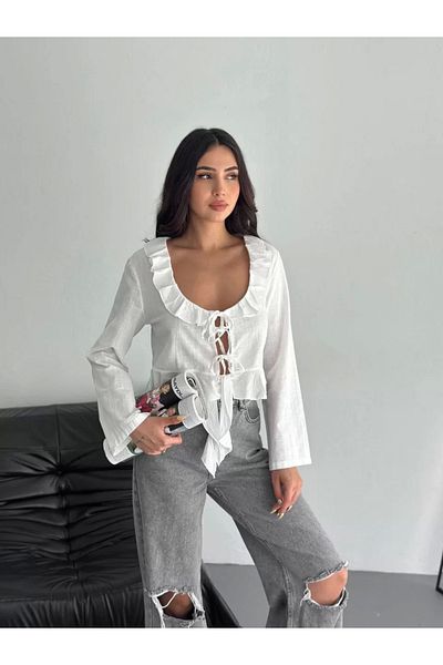 MODA Λινό μακρυμάνικο μπλουζάκι με λεπτομέρεια με δαντέλα - Λευκό