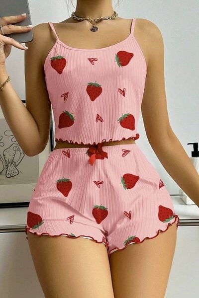 Ruselin Strawberry Patterned Shorts Set