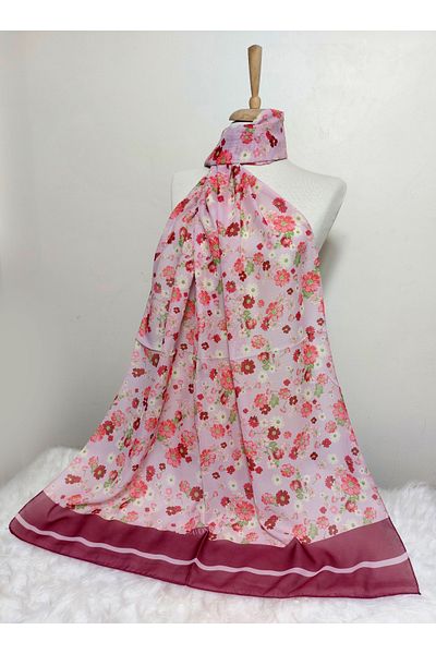 REMOMODA Patterned Chiffon Shawl Floral Model