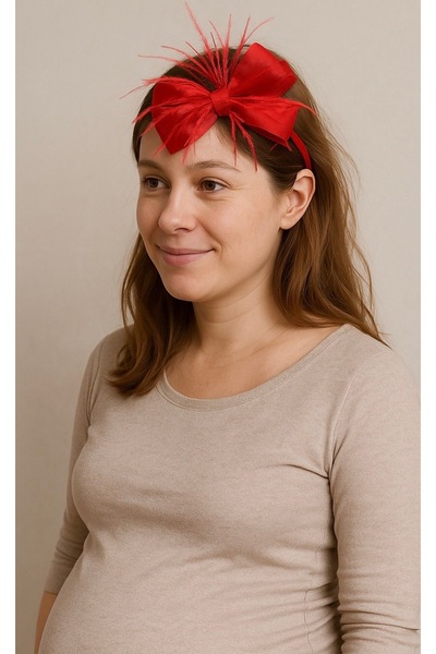 Massaltay Coroana de maternitate cu fundă cu pene roșii – Model de coroană pe...