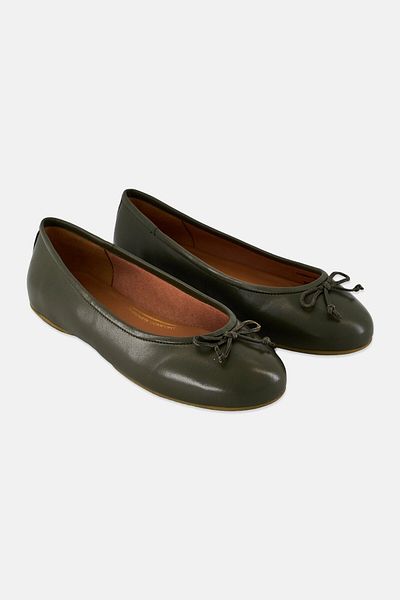 Geox Women Palmaria Slip On Flats, Dark Sage