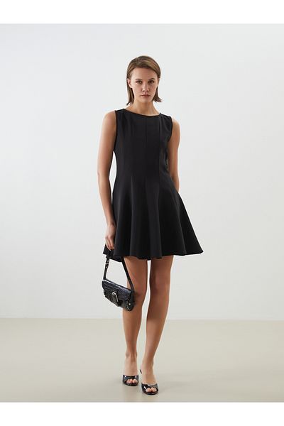 LC Waikiki Γυναικείο φόρεμα LCW Comfort μαύρο με λαιμόκοψη