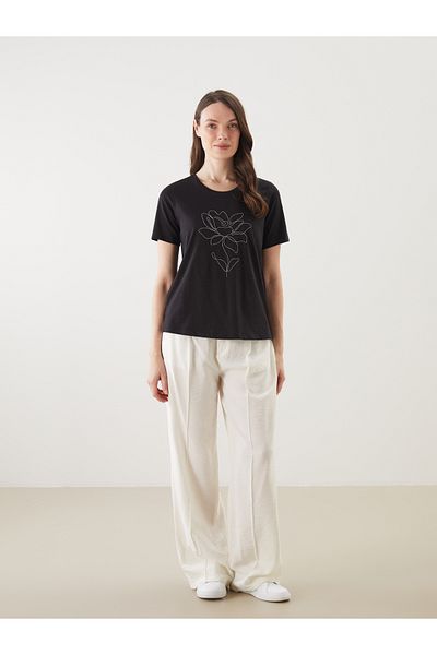 LC Waikiki Γυναικείο T-Shirt με λαιμόκοψη με πέτρες