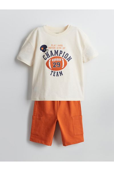 LC Waikiki Crew Neck Printed Boys' T-Shirt and Shorts Pack of 2
