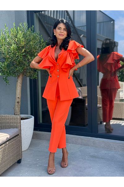 RAMONA BADESCU EXCLUSIVE Elegant suit with ruffles – fitted cut and tapered trousers