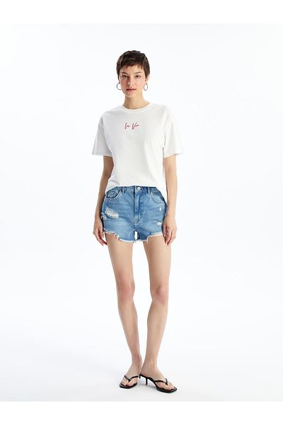 LC Waikiki Pantaloni scurți de jeans pentru femei, cu croială standard, cu detaliu rupt