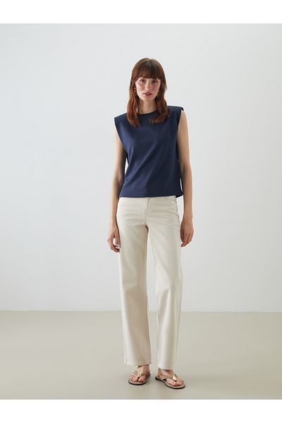 LC Waikiki Gepolsterte Bluse mit Rundhalsausschnitt