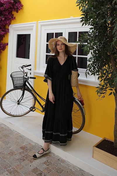 suphias Embroidered Muslin Dress