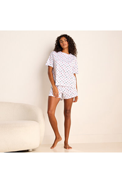 FAV All-Over Print T-shirt and Shorts Set