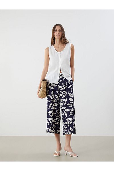 LC Waikiki Mixed Floral Women's Capri with Elastic Waist