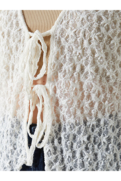 LC Waikiki Çelebi Store'dan Kaliteli Parçalar | Polo Yaka Dantelli Kadın Hırka