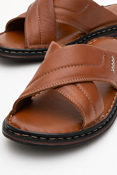 Dericlub Ανδρικές παντόφλες με λουράκια DERİCLUB από γνήσιο δέρμα DC 1170 TABA