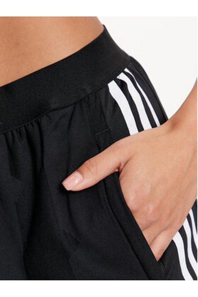adidas adidas Women's Sports Shorts IX3502 Black