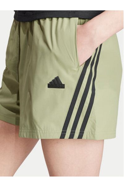 adidas Pantaloni scurți sport pentru femei IW7707 verzi