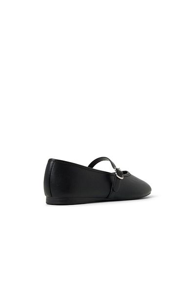 Call it Spring Black L Cas Shoes for Women