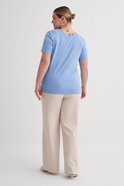 MYLİNE T-Shirt με λαιμόκοψη