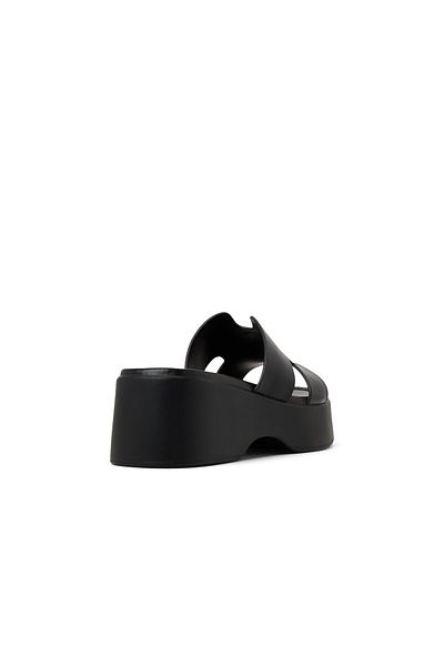 Call it Spring Black L Cas Sandals For Women