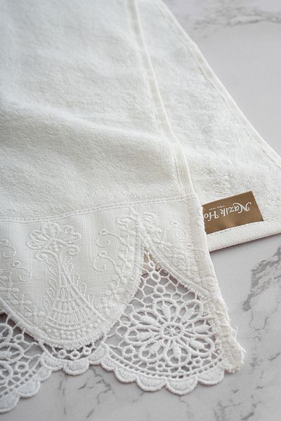 Nazik Home Emma Lace Face Towel (50 X 90 cm)