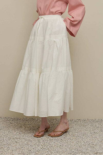 Fahhar Ribbed Gathered Skirt Ecru