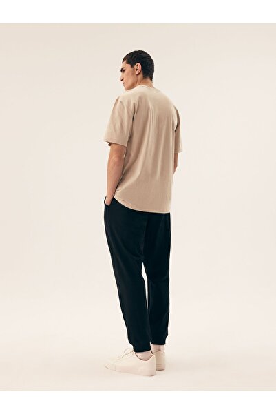 Henderson Men's Sweatpants & Classic Cut & Minimalist Design & Waist Tie | Joggregy