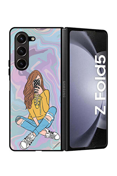 Covernex غطاء حماية لهاتف سامسونج جالاكسي زد فولد 5 صورة فتاة تلتقط صورة