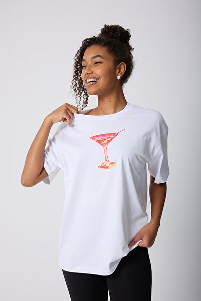 Vooya Fashion تي شيرت نسائي أبيض من القطن كبير الحجم مطبوع عليه نمط كوكتيل