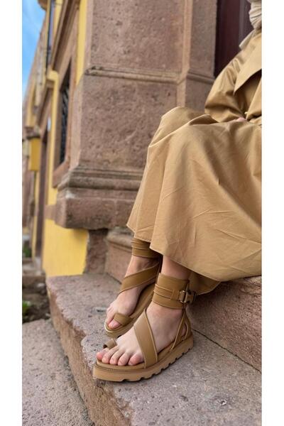 BABLACK صندل جيني بيلكتان برباط مدخن