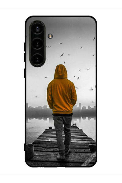 Covernex غطاء حماية لهاتف سامسونج جالاكسي S24 بلس - فتى حزين يمشي