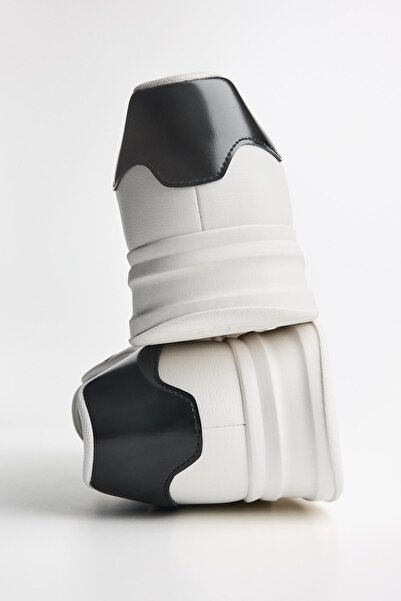 Bershka Minimalist lace-up trainers