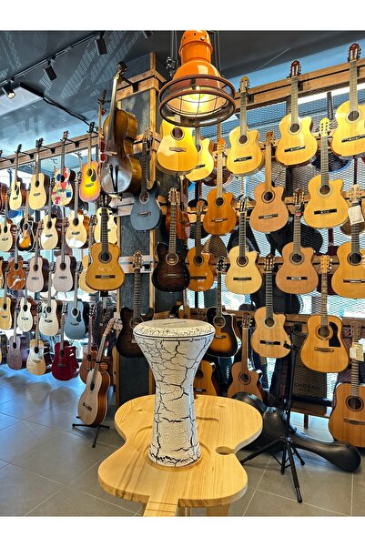 MASTERWORK Döküm Darbuka (beyaz Çatlak Boya Desenli)