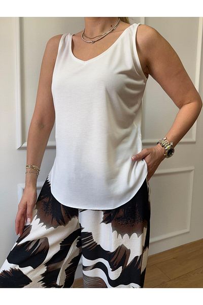 Size Özgü Ecru Basic Strap Blouse